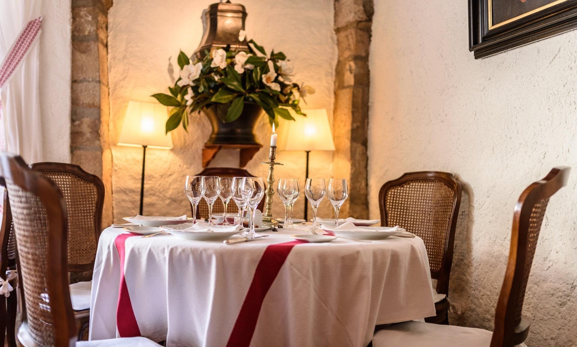 Restaurant table
