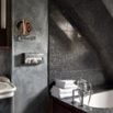 Salle de bain pierre