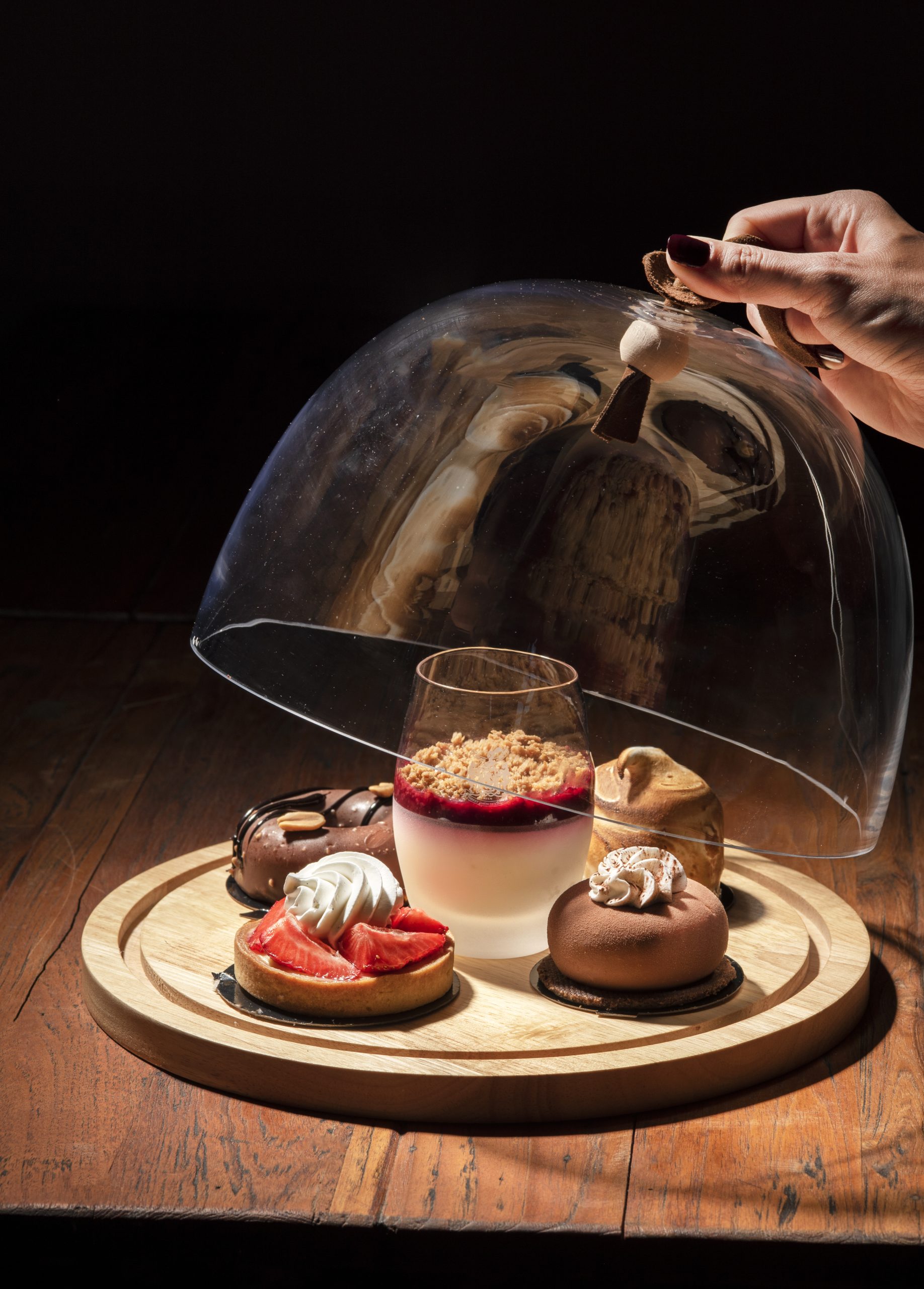 Desserts cloche