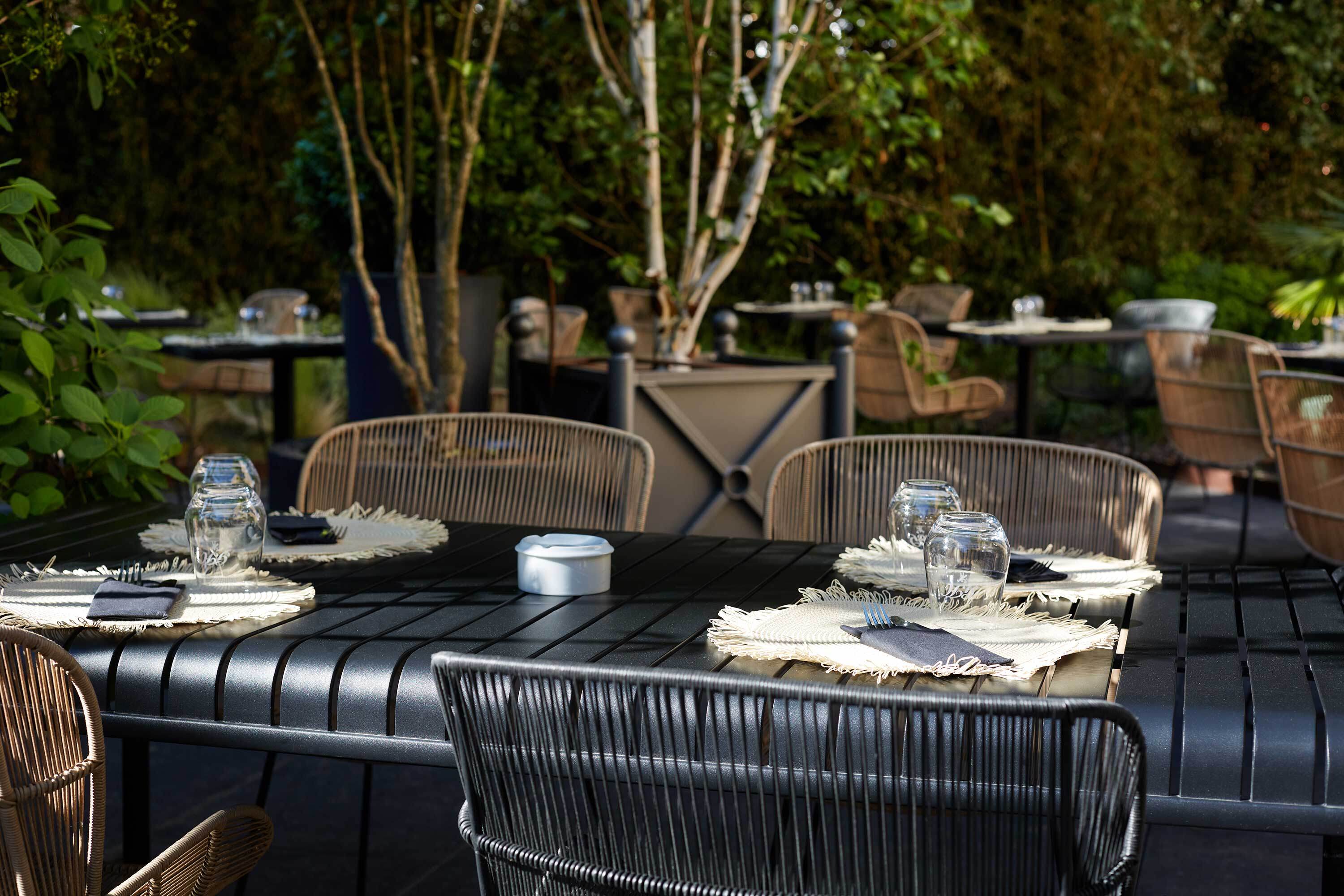 Terrasse restaurant jardin 2