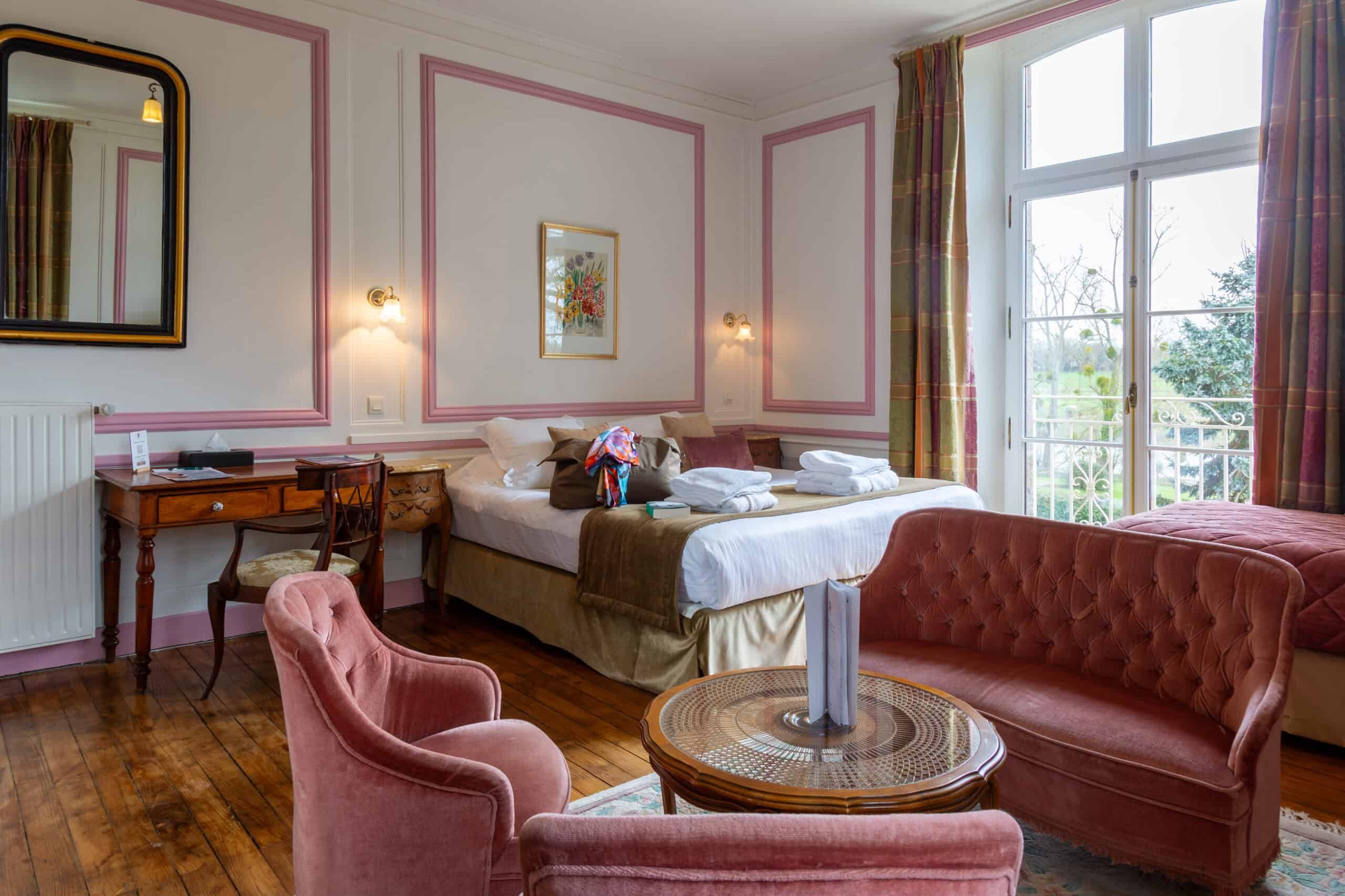 Chambre double rose 01