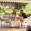 Terrasse salon couple