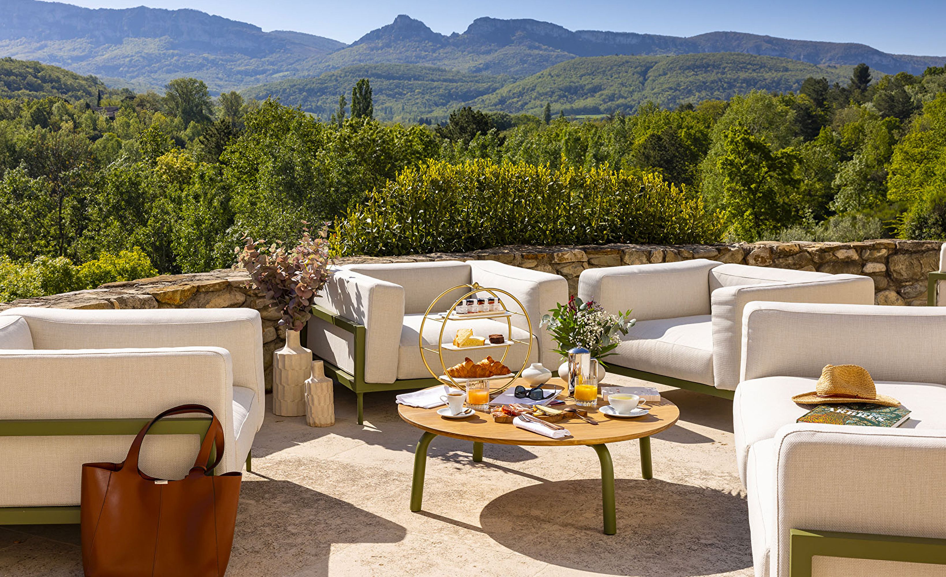 Terrasse petit dejeuner vue