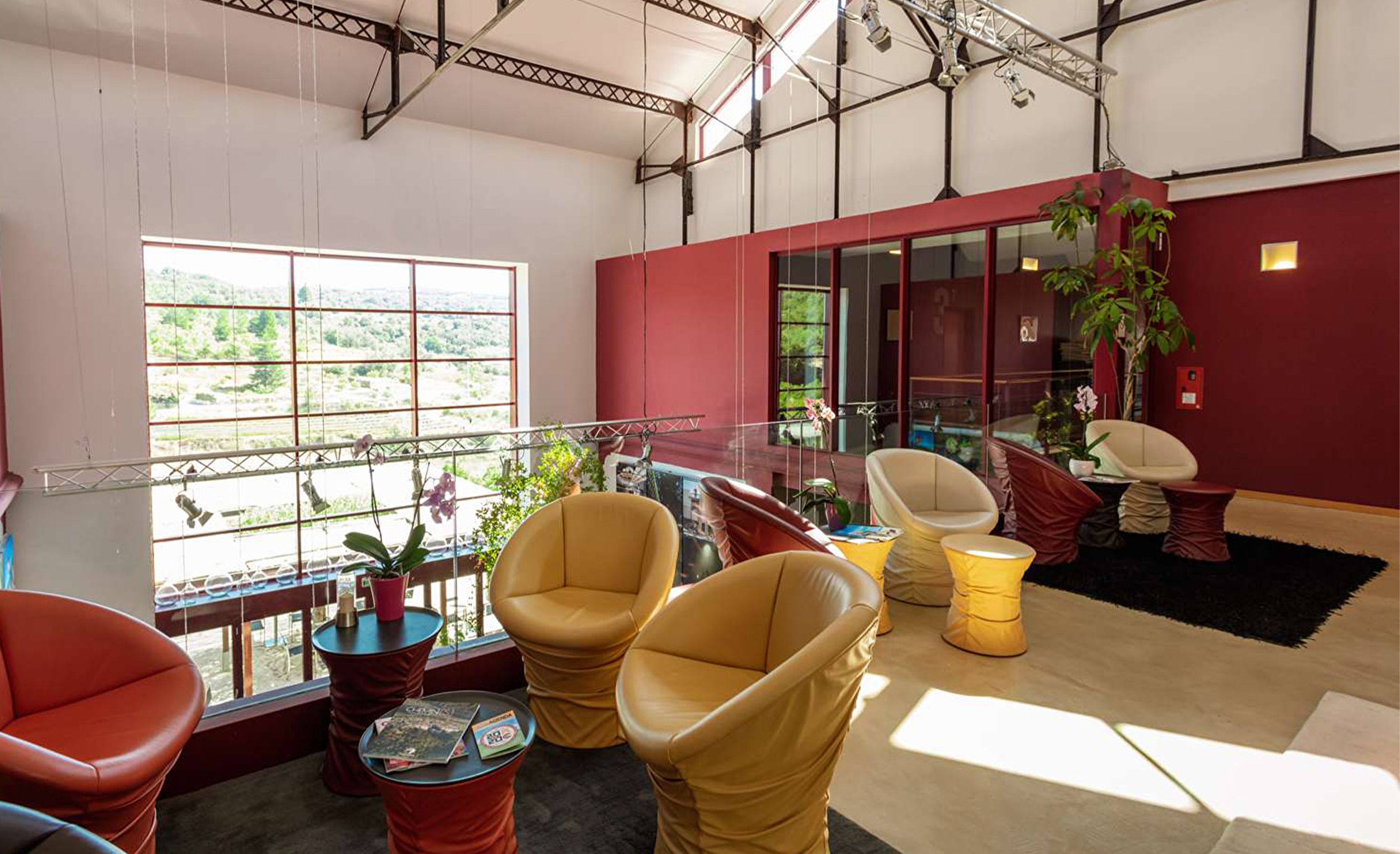 Salon mezzanine
