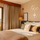 Chambre double balcon vue toits