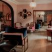 Lobby salon rose