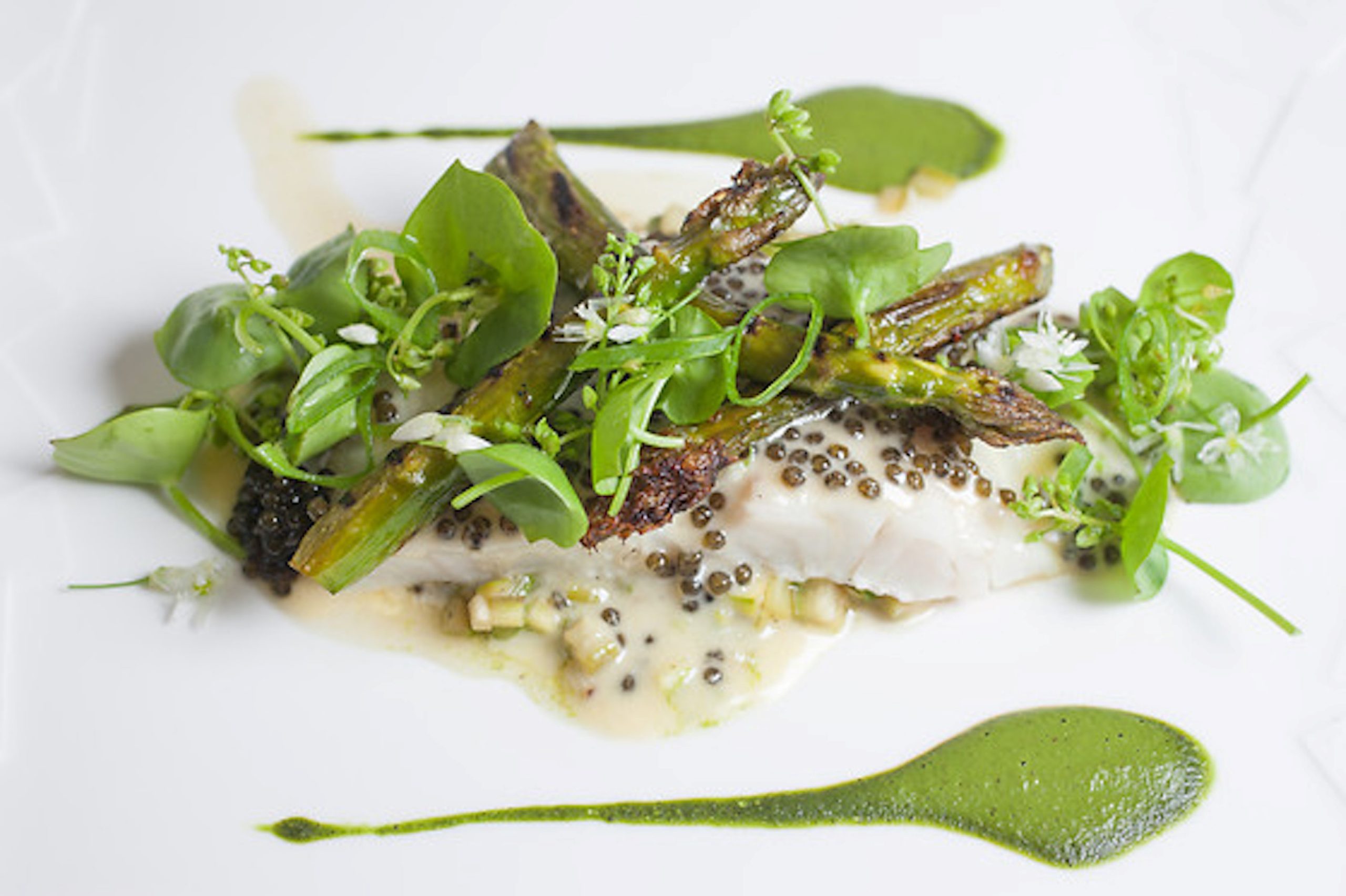 Plat poisson asperges