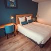 Chambre double bleue bureau