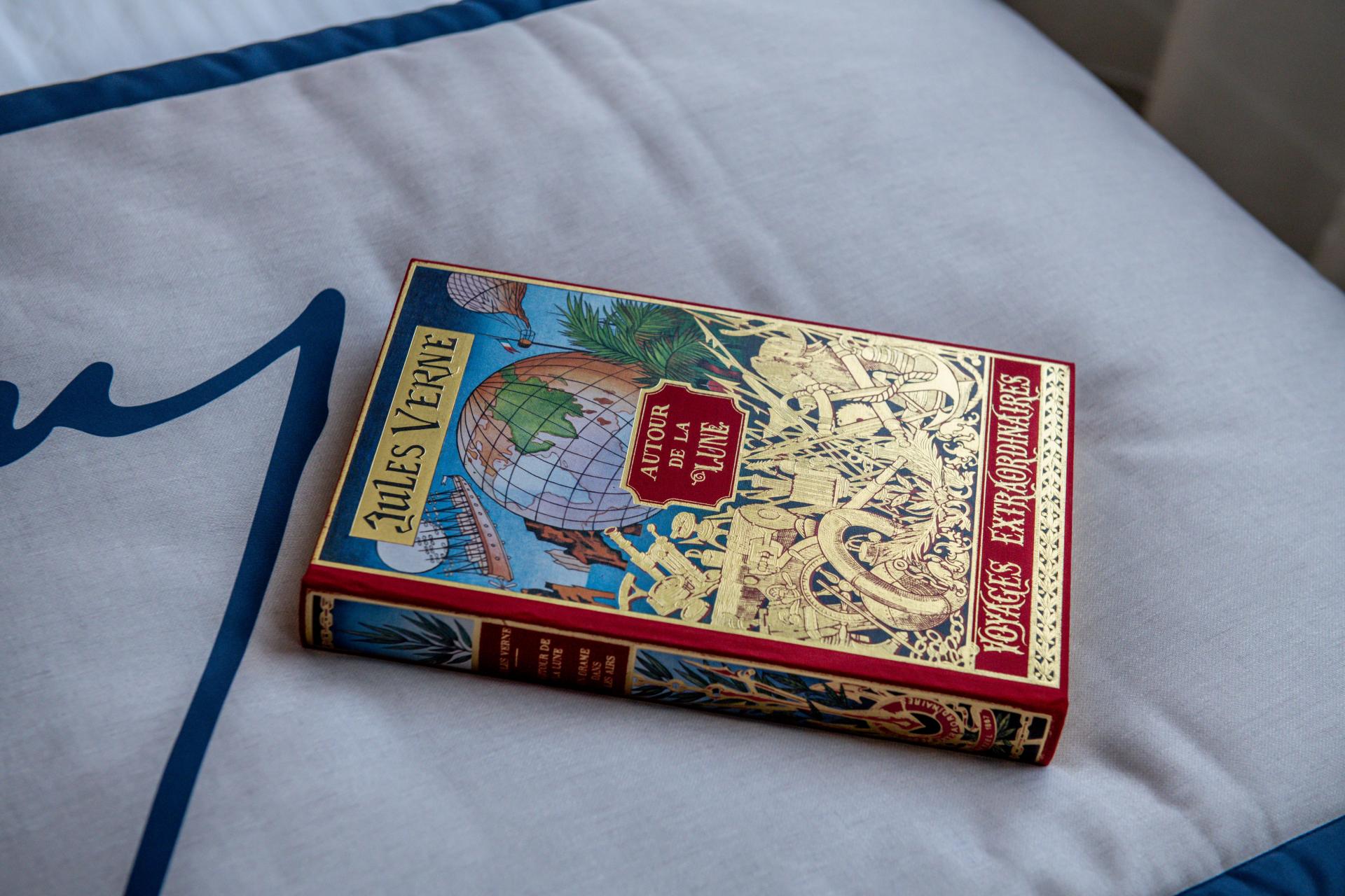 Detail livre jules verne
