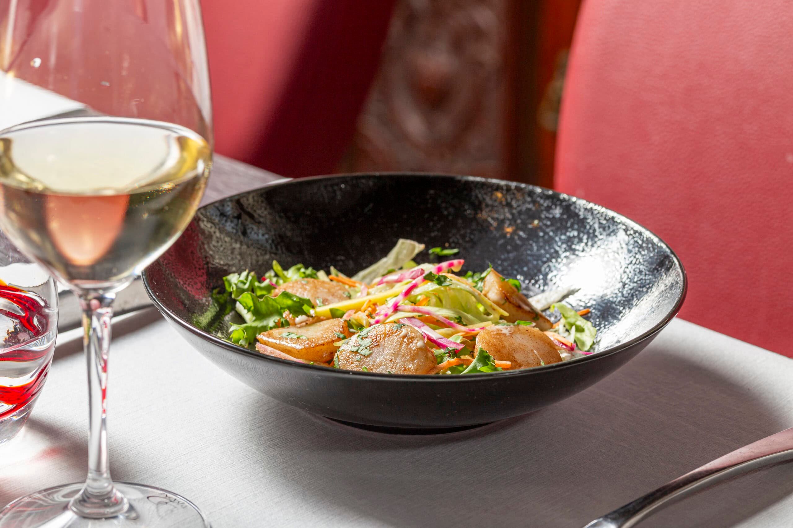 Plat saint jacques salade