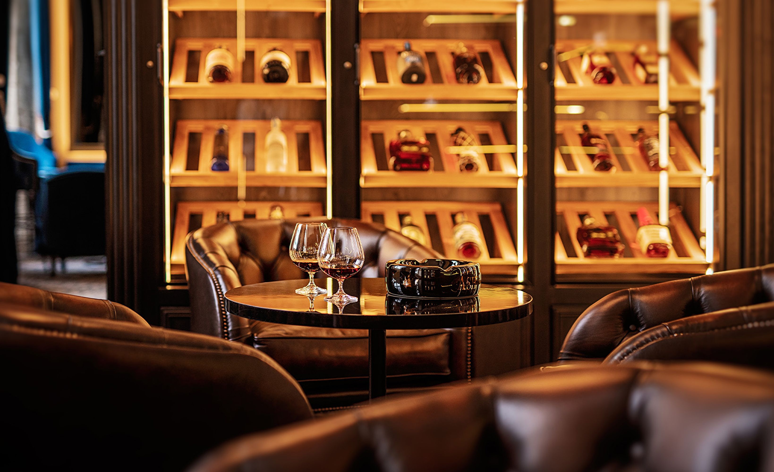 Cave cognac salon