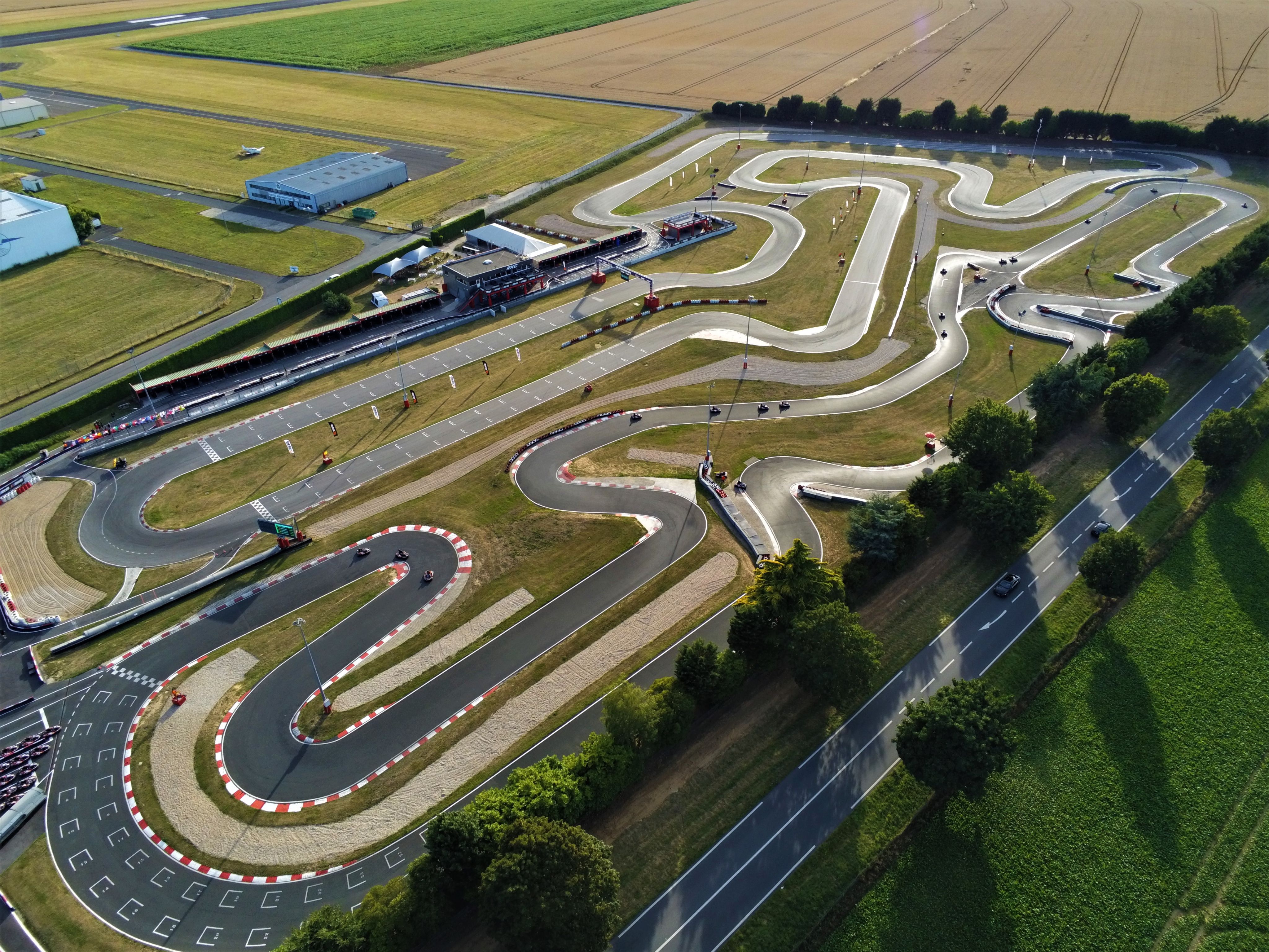 Vue aérienne du circuit de karting outdoor RKC