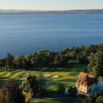 Vue aerienne lac golf
