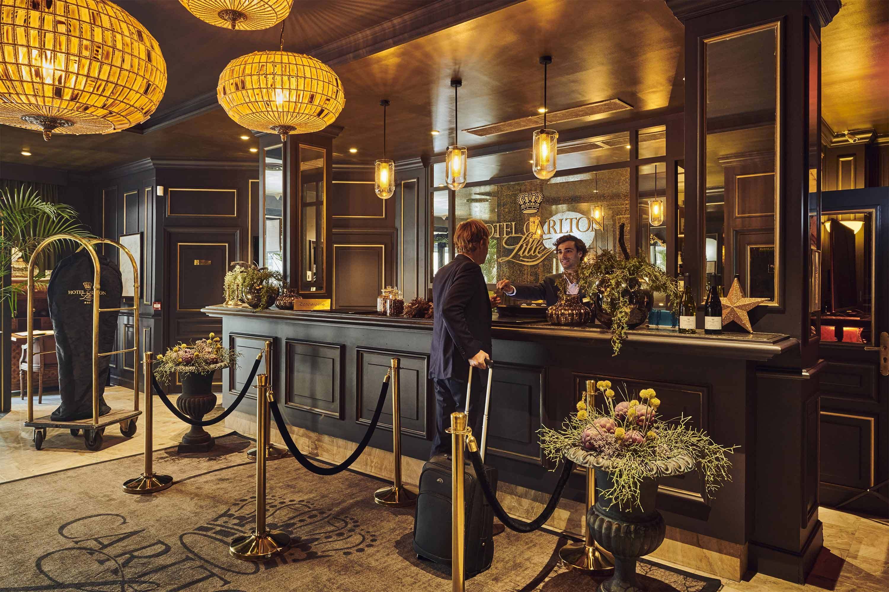 Lobby reception