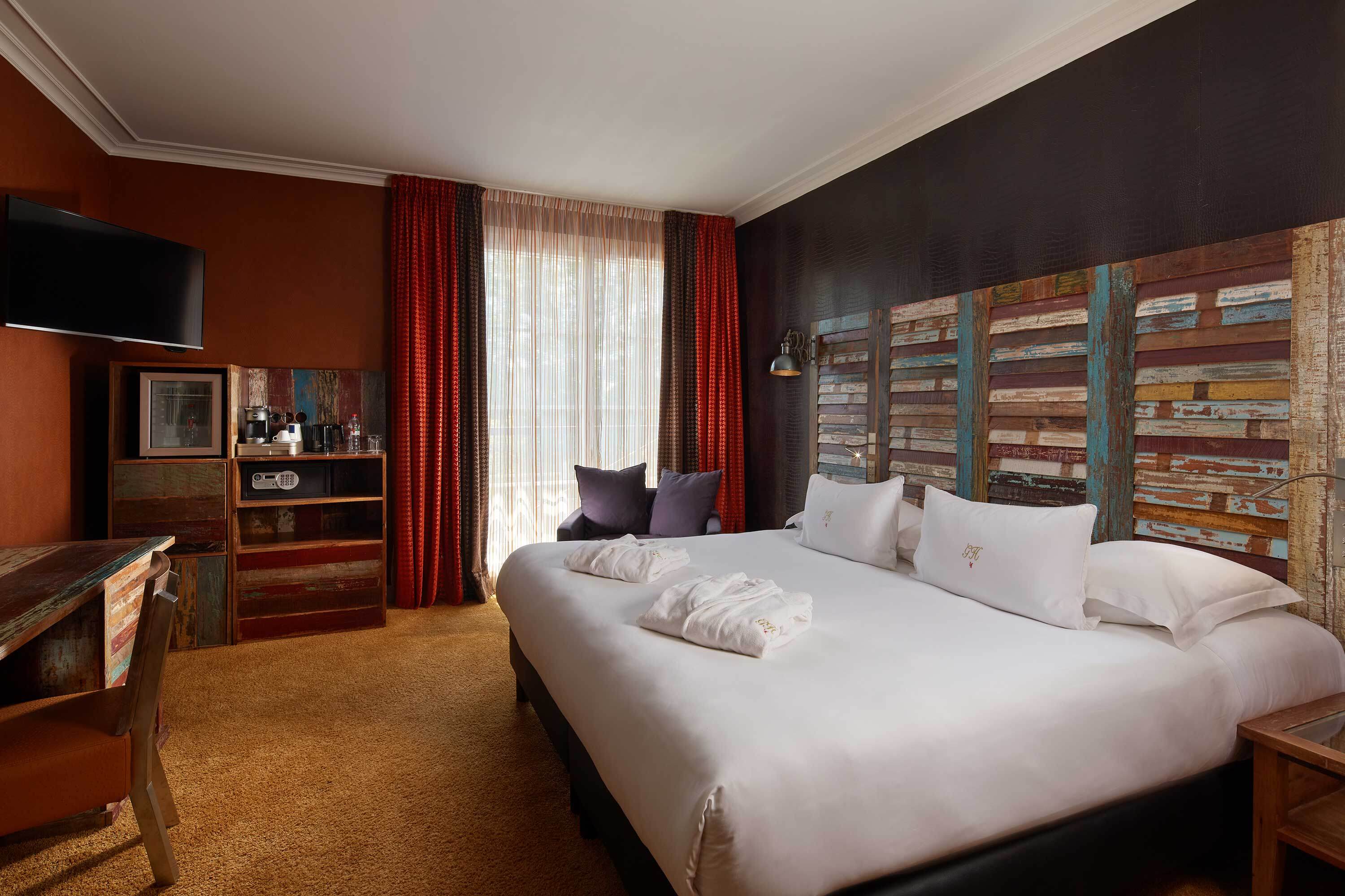 Chambre double tetes bois