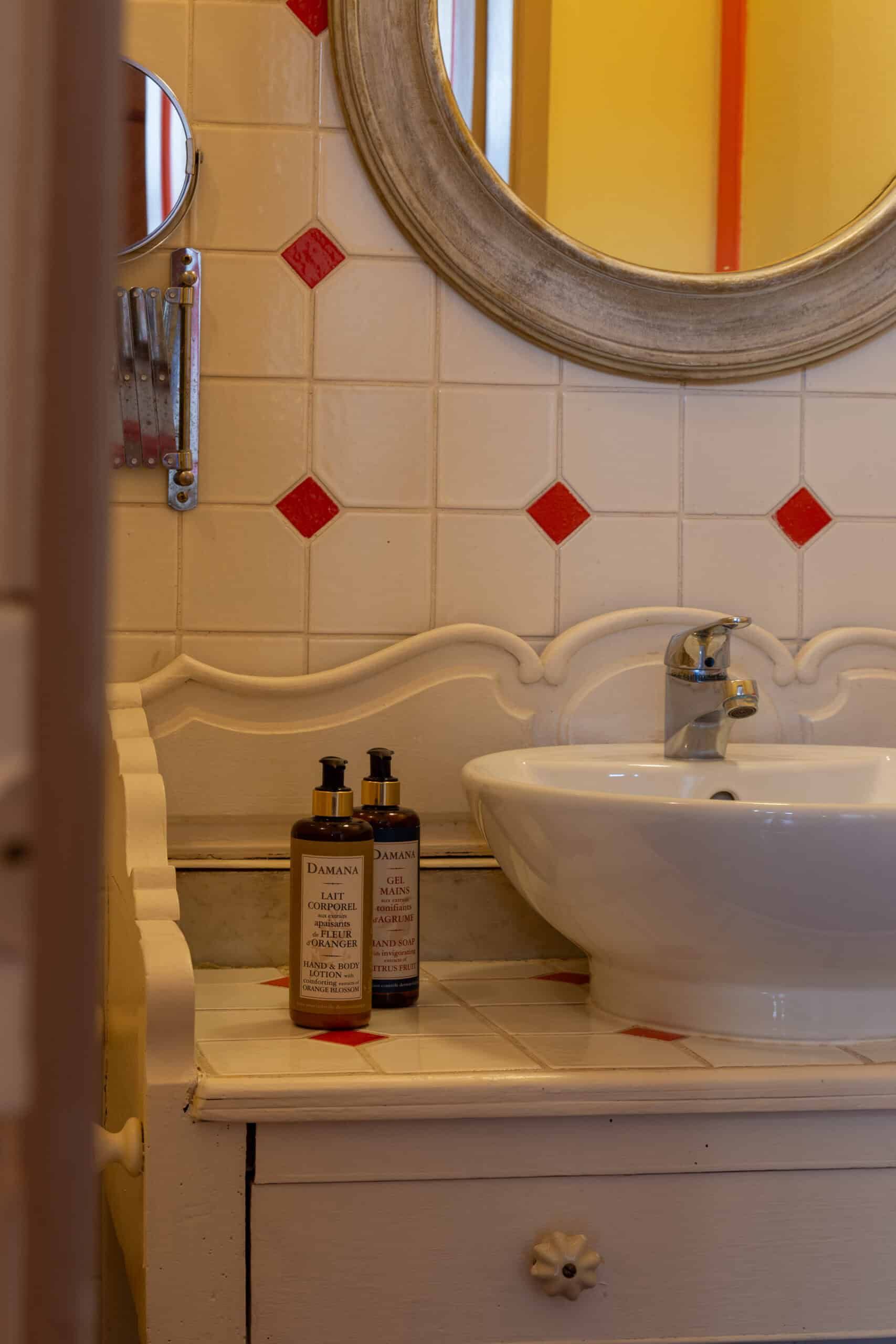 Salle de bain vintage marbre