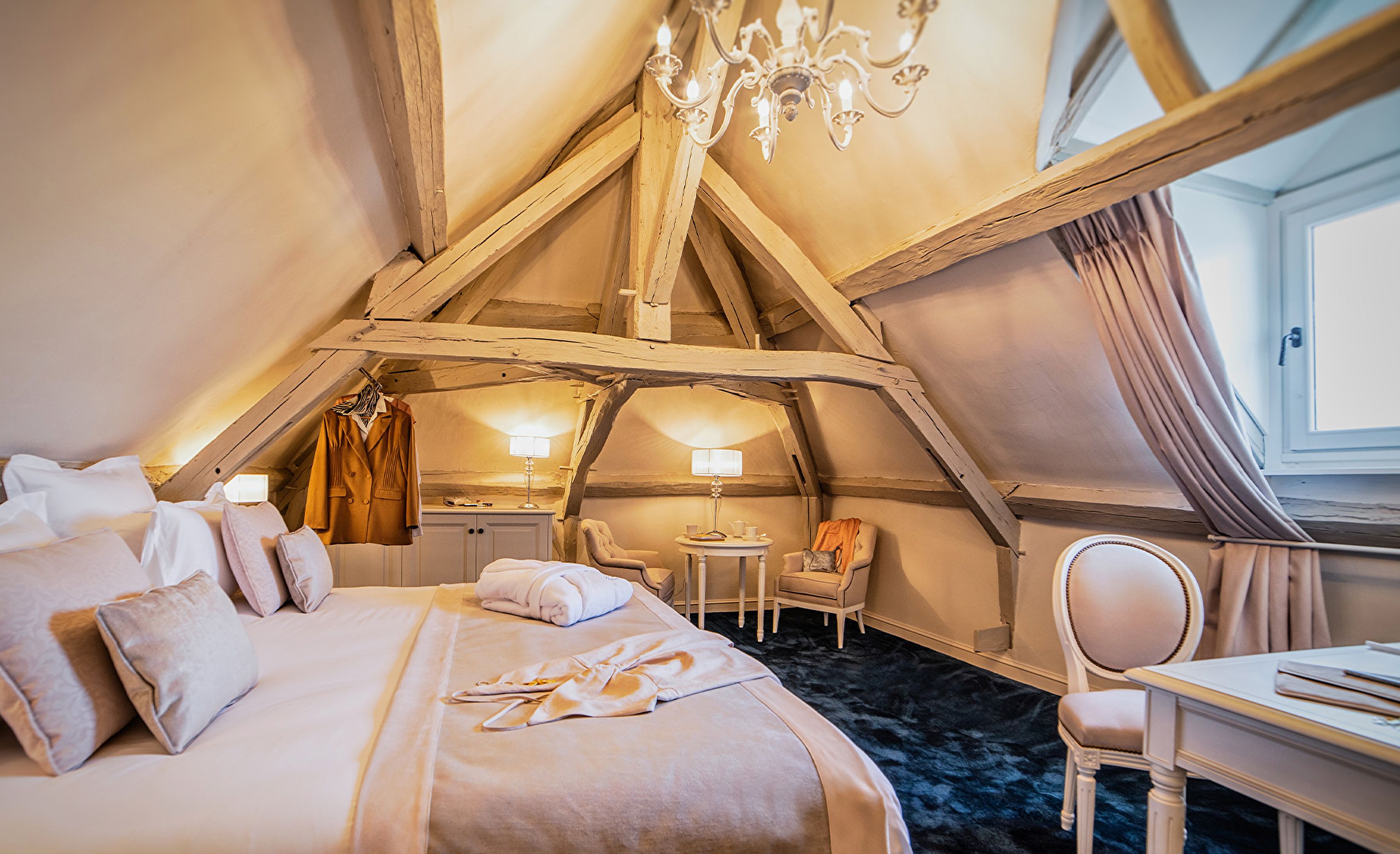Chambre double mansardee