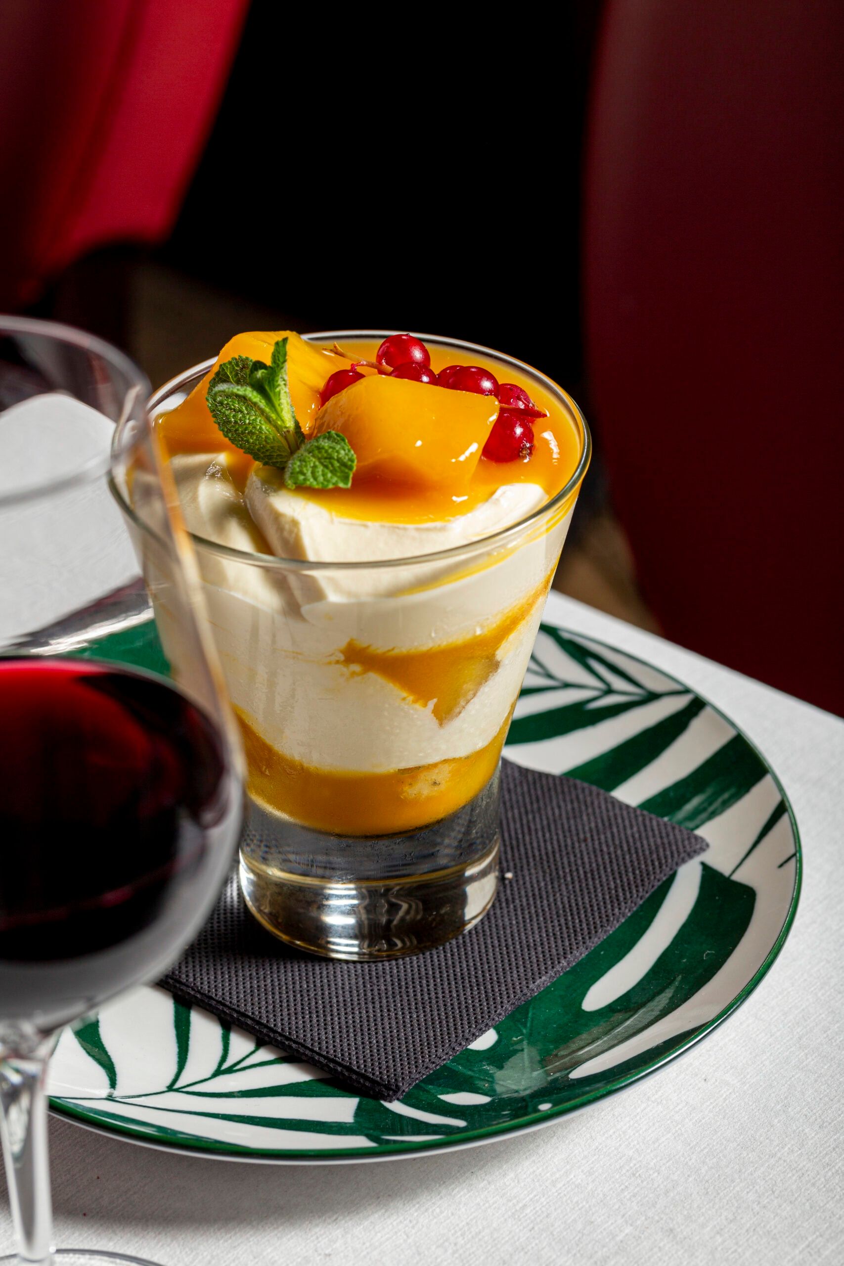 Dessert verrine fruits rouges