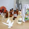 Atelier création parfum Fragonard avec fioles et pochon