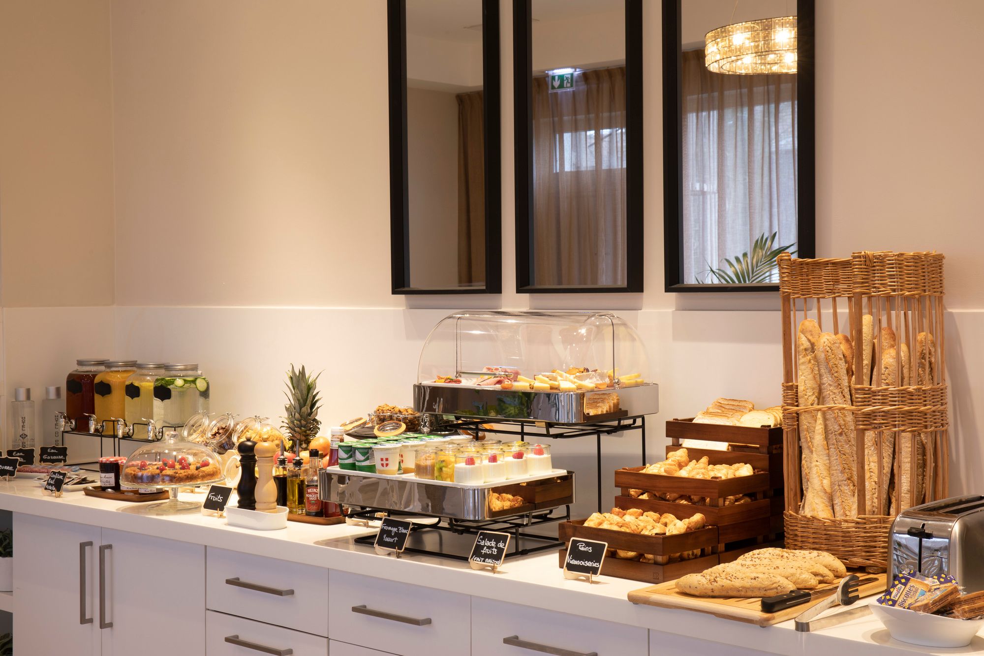 Buffet petit dejeuner