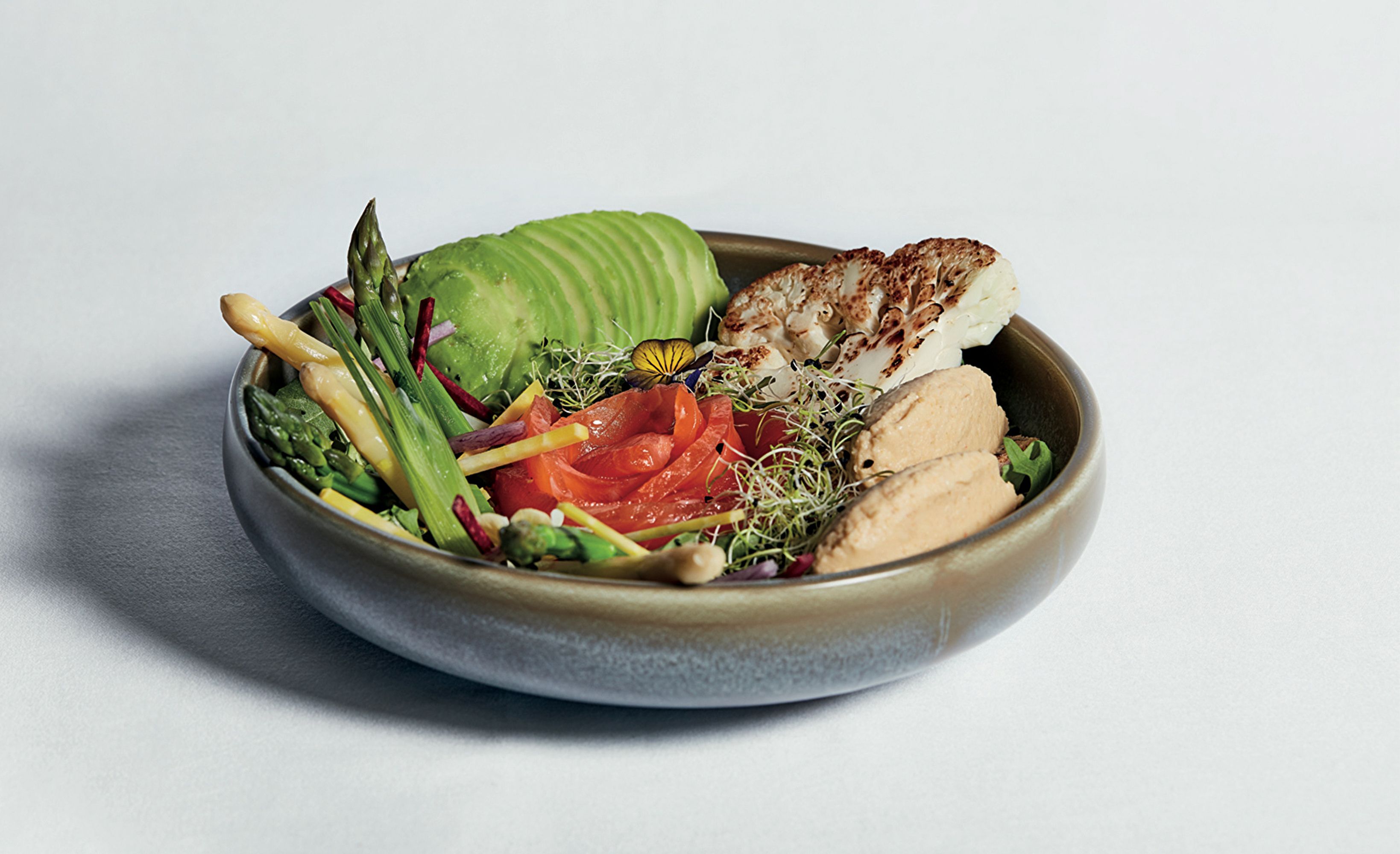 Bowl saumon avocat asperges
