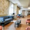 Lobby salon
