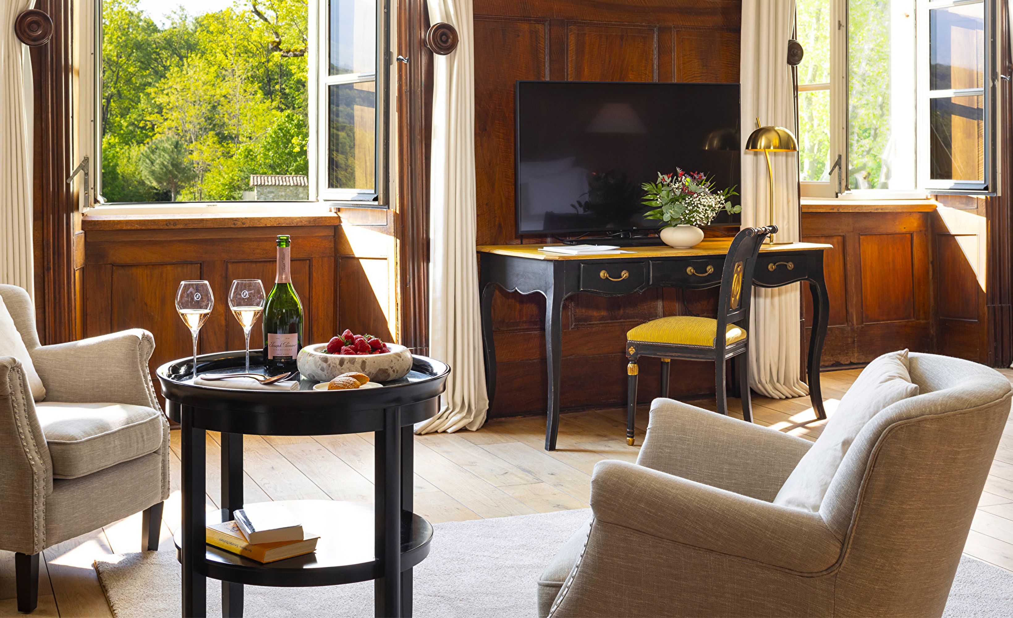 Chambre double salon vue
