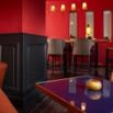 Bar rouge 1