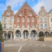Facade grand place arras