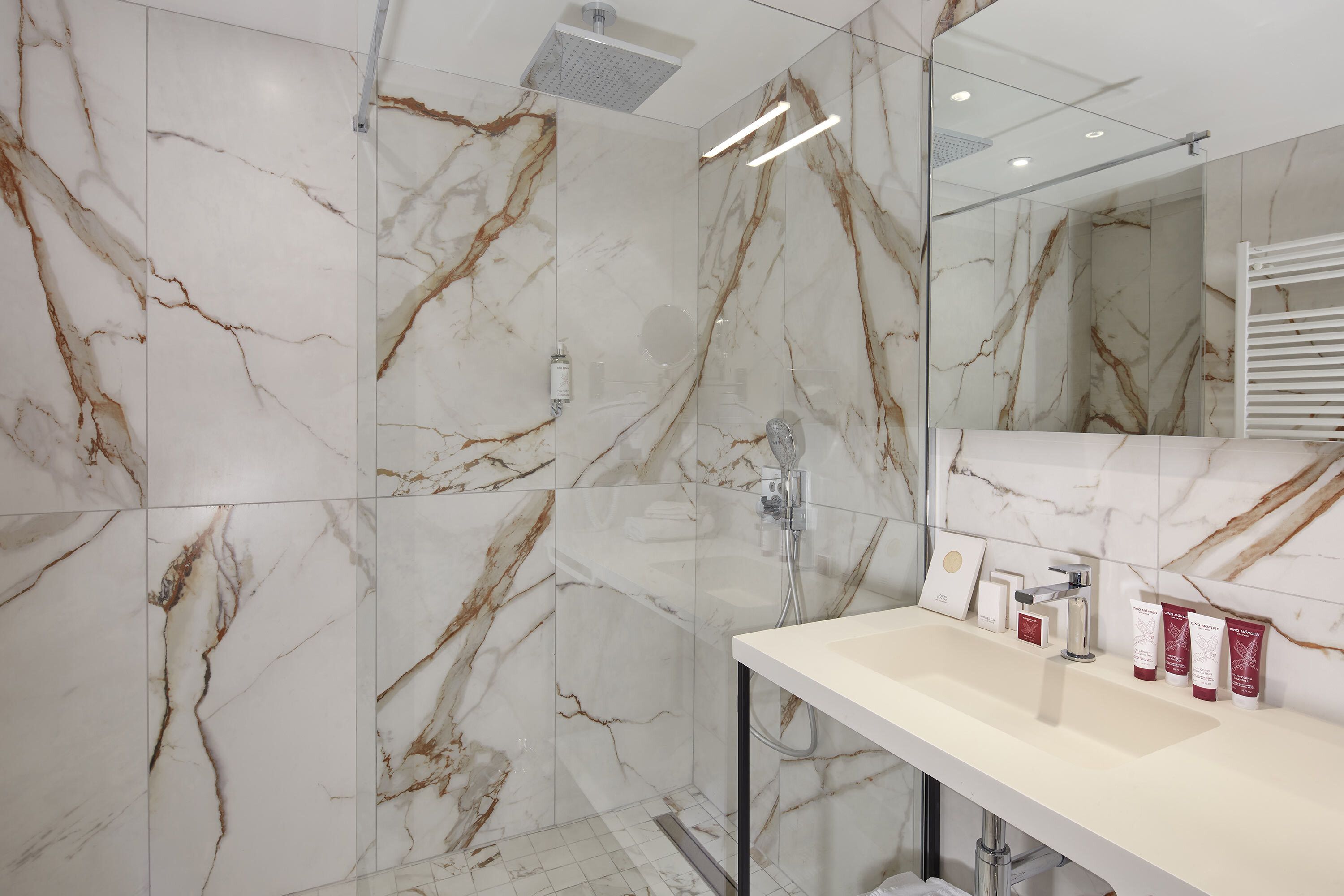 Salle de bain marbre
