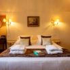 Chambre double rouge fleurs