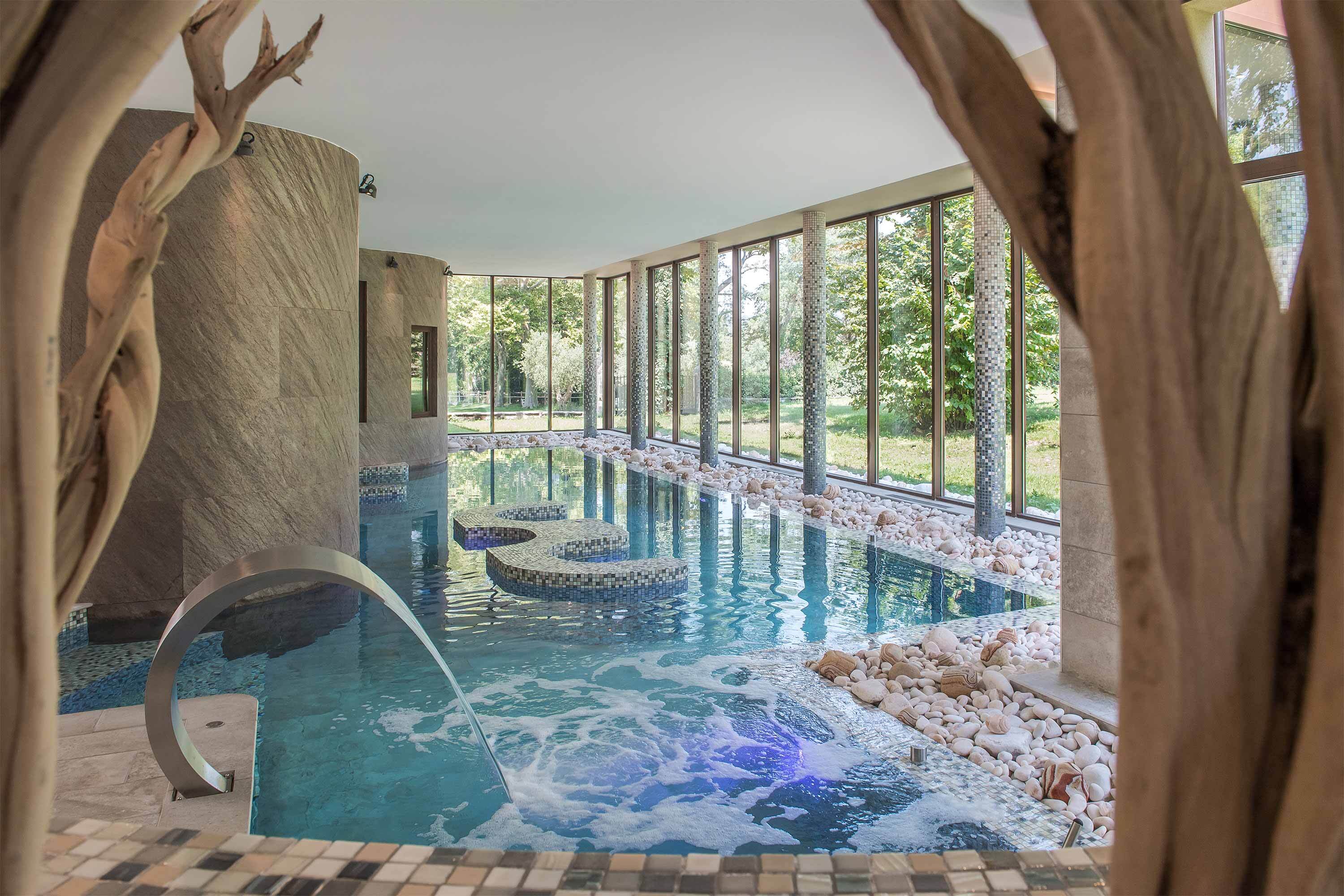 Spa piscine interieure