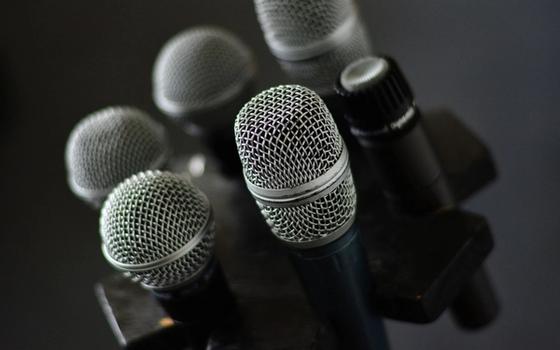 The Complete Guide to Instrument Microphones for Live Sound: Choosing the Right Mics for Stage Performance
