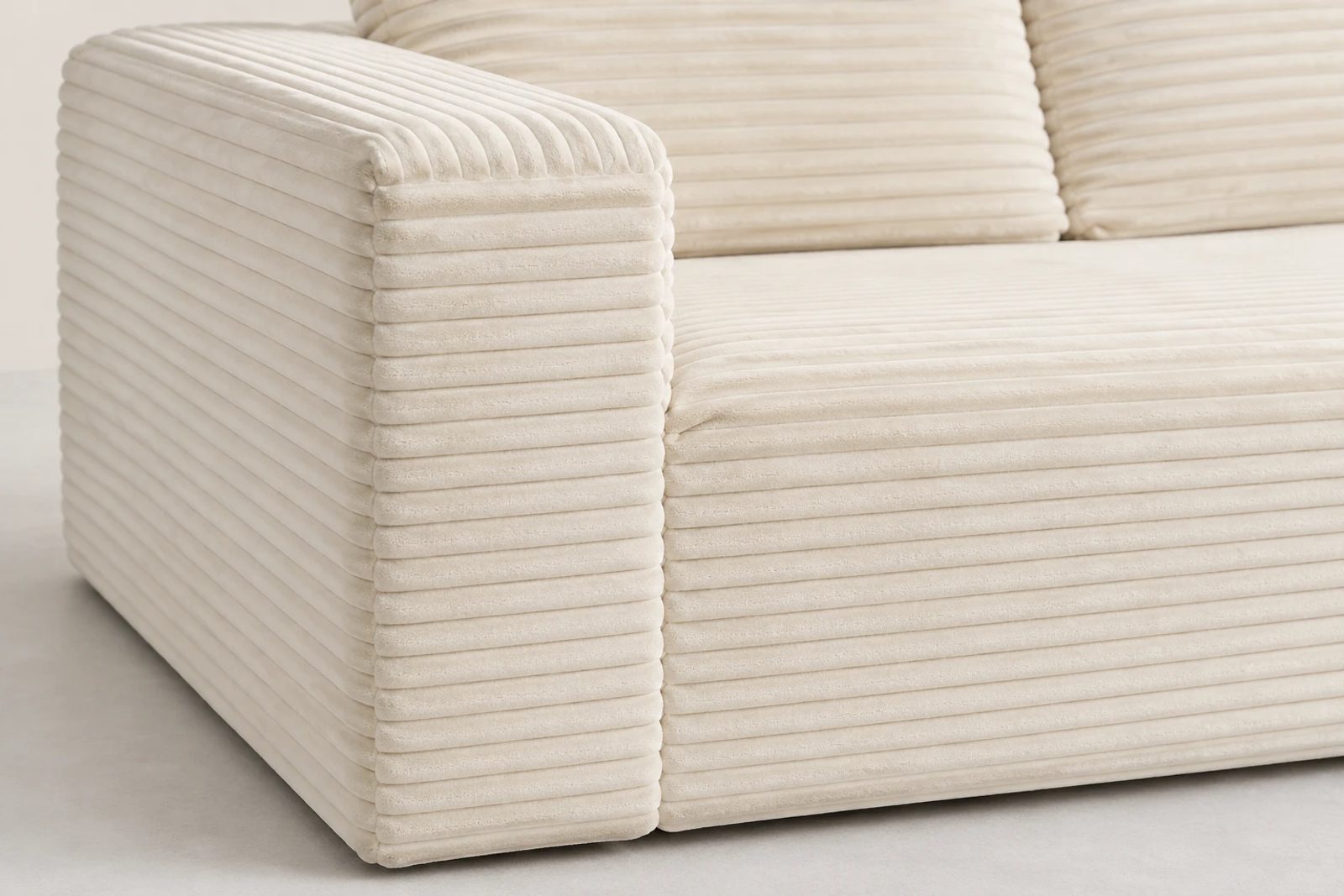 A surface crease and a low seat outline are different things to record.