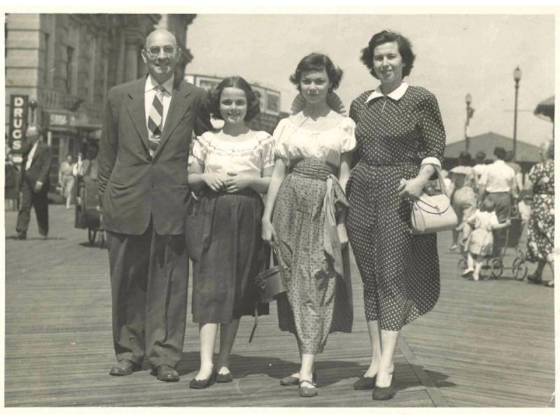 From left: Malcolm’s father, Malcolm’s sister Marie, 15-year-old Malcolm, and Malcolm’s mother. Taken June 12, 1949, at the Atlantic City Boardwalk. (Courtesy Janet Malcolm and Farrar, Straus and Giroux)