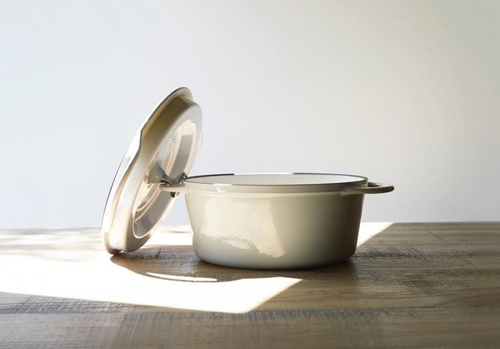 These Lightweight Cast-Iron Pots and Pans Bring an Age-Old Craft Into the Modern Age