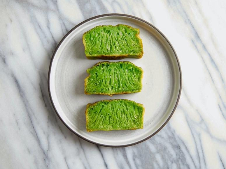 Bánh bò nướng, a green pandan honeycomb rice cake