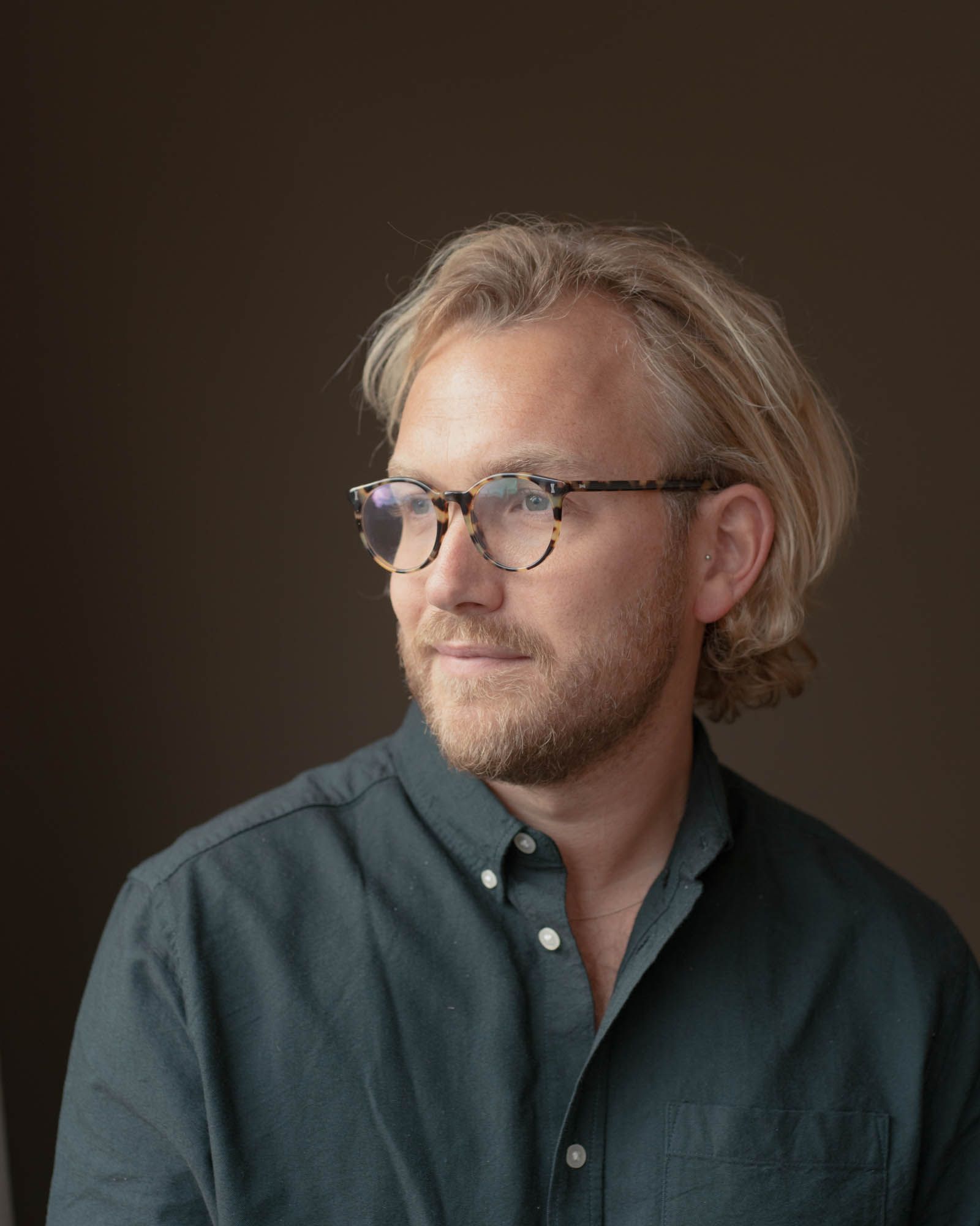 Writer and editor Tom Morris