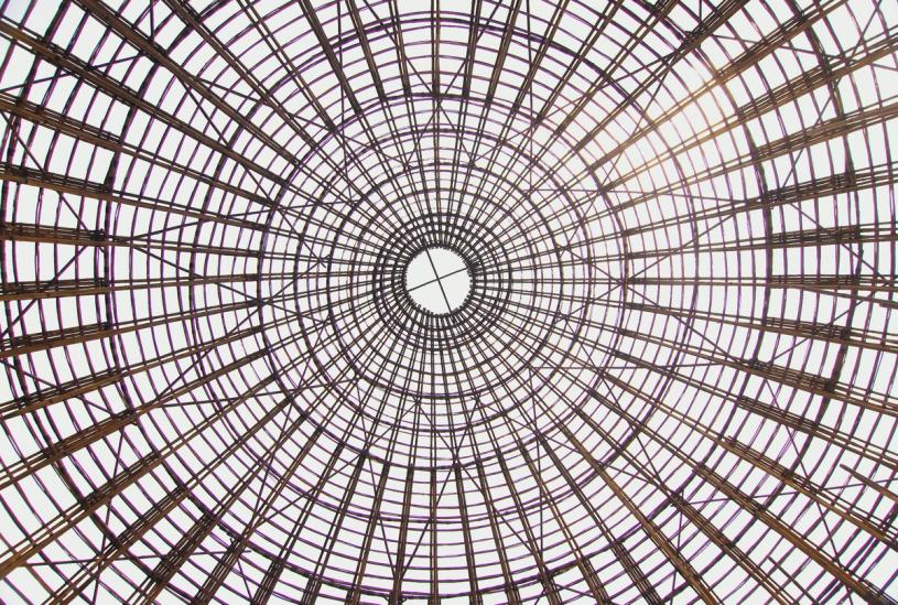 The roof of the Wind and Water Bar mid-construction. (Photo: Phan Quang. Courtesy Thames & Hudson.)