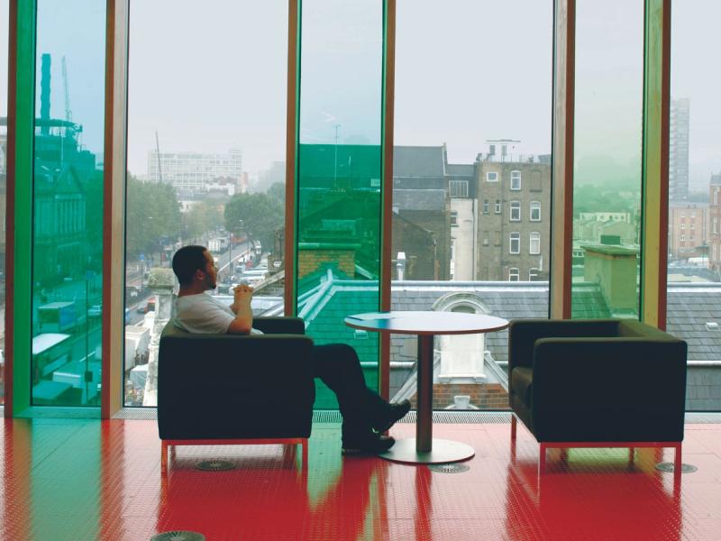 Adjaye’s Idea Store at Whitechapel Road (2005) in London. (Photo: Tim Soar)