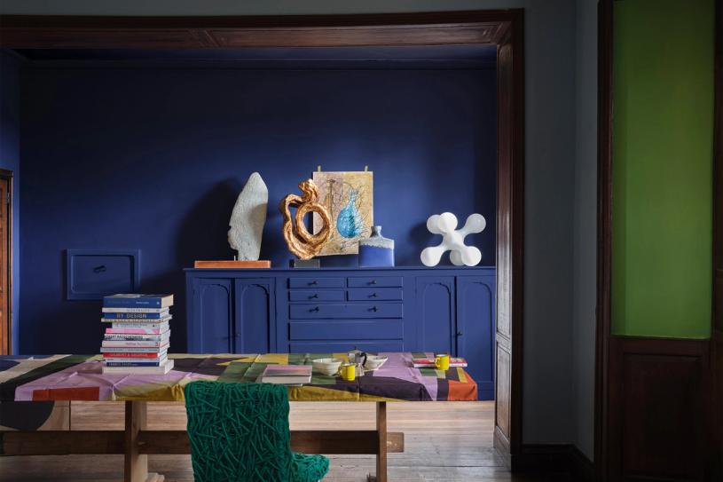 Installation view of Rogers’s Farrow & Ball Carte Blanche collection. (Photo: James Merrell. Courtesy Farrow & Ball)