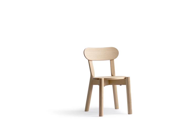 Skillfully Handcrafted Chairs, Designed with Toddlers in Mind