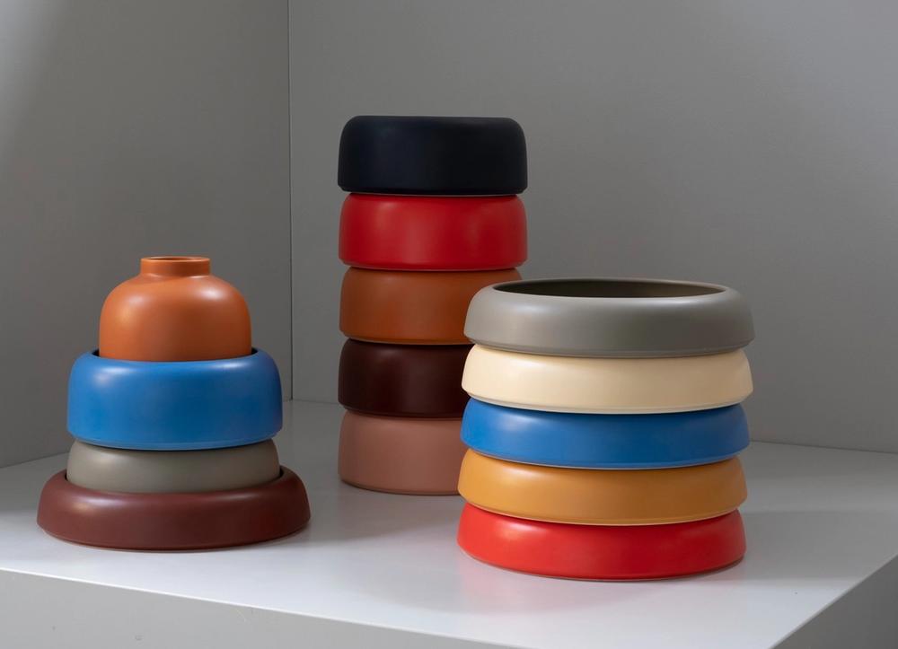 Ceramic vessels by Omar Sosa