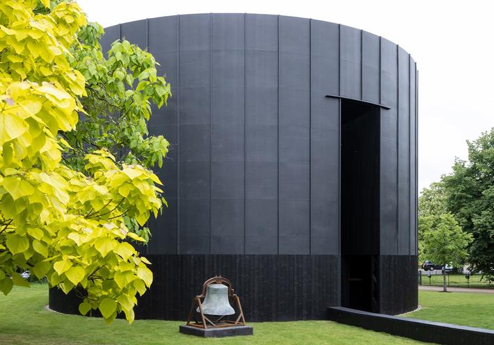 Theaster Gates’s “Black Chapel,” the 2022 Serpentine Pavilion in London’s Kensington Gardens. (Photo: Iwan Baan. Courtesy Serpentine and Theaster Gates Studio)