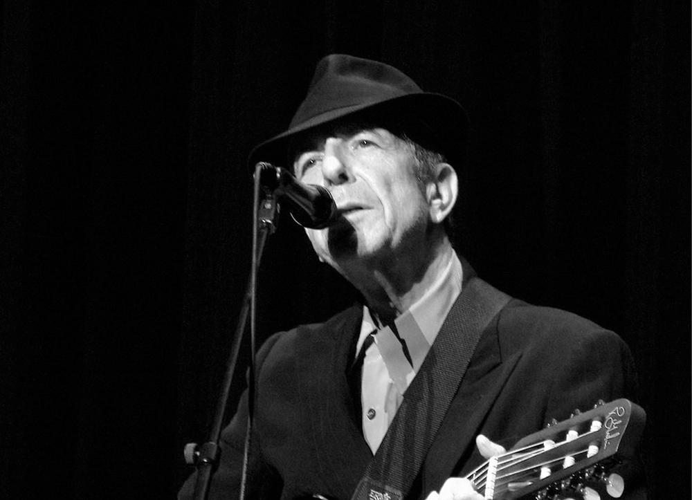 Singer-songwriter Leonard Cohen