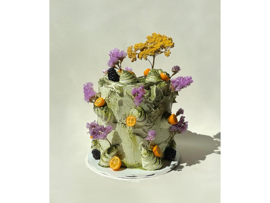 Cake by Yip Studio