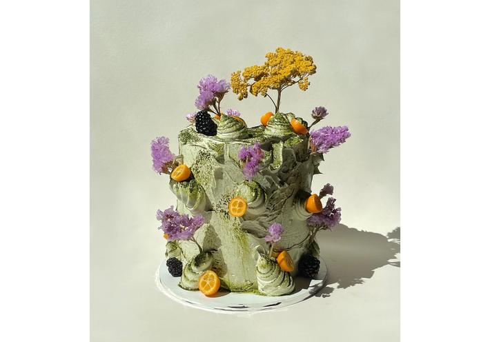 Cake by Yip Studio