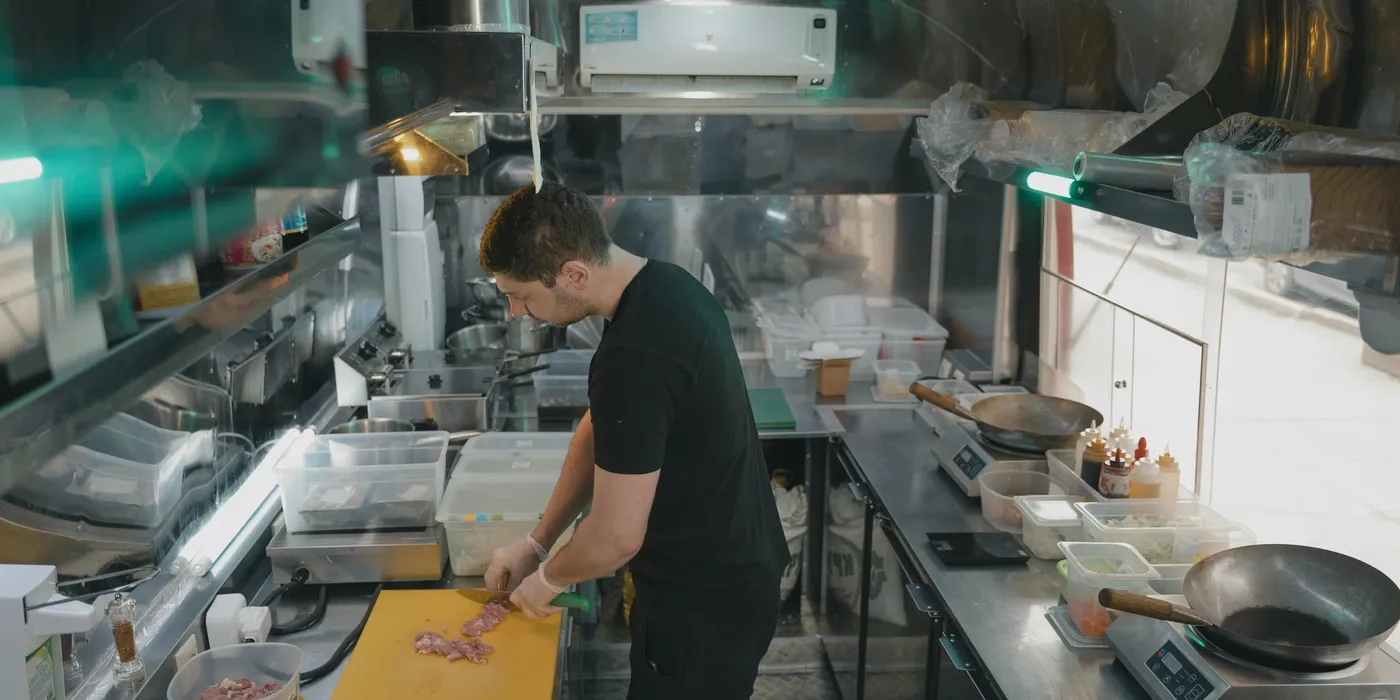 Cloud Kitchen Business Model: How to Start & Scale in 2026