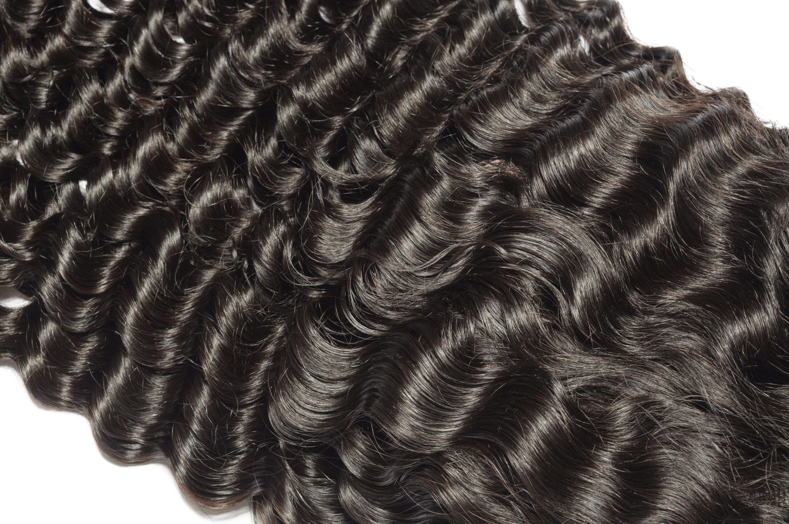 Beach Wave Transparent Closure Wig 4