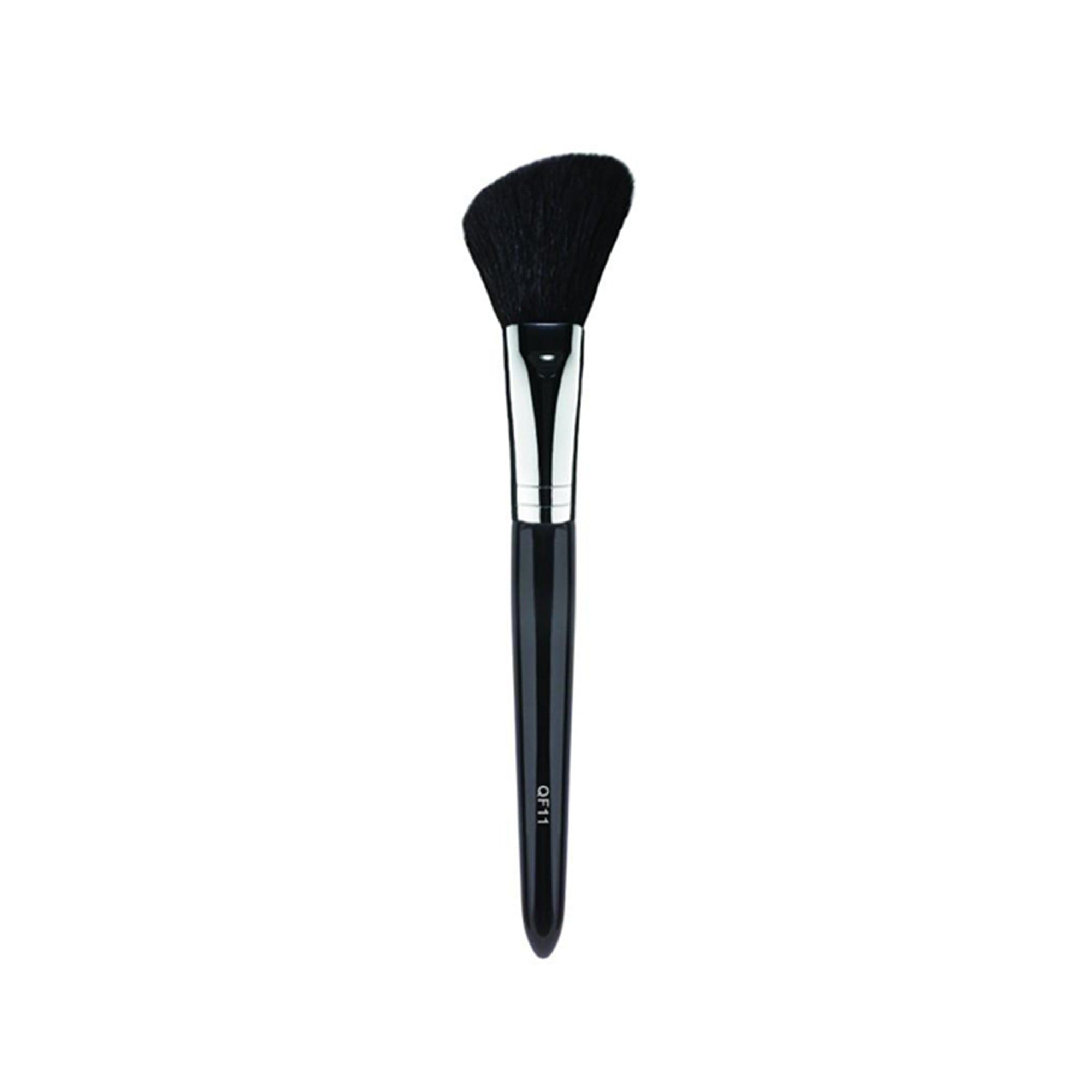 Angled Blush Brush 3